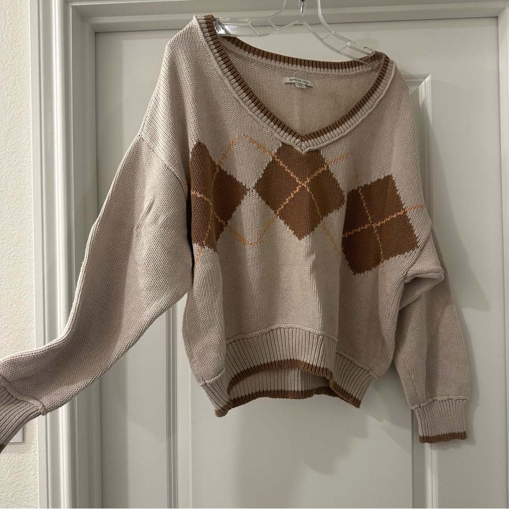 American Eagle Outfitters V-Neck Sweater - Brown and Cream